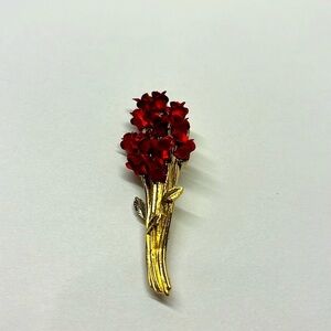 Vintage signed DM97 Red Rose Gold Tone Bouquet Brooch 1 Dozen Roses Love
